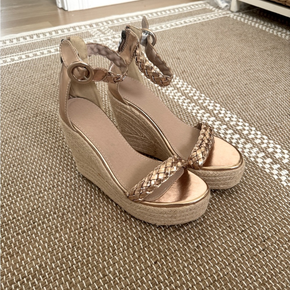 Beautiful rose gold platform espadrilles